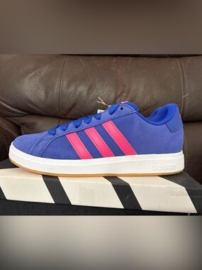 adidas grand court 00s purple Suede Sneakers with Pink Three Stripes brand new